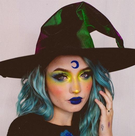 Witch Halloween Makeup