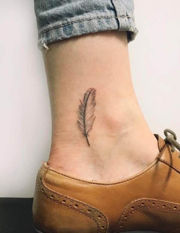 Feather Tattoos Designs