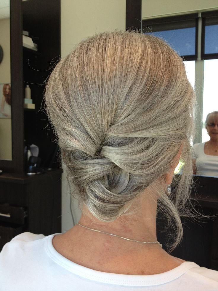 Mother of Bride Wedding Hairstyles for Women over 50