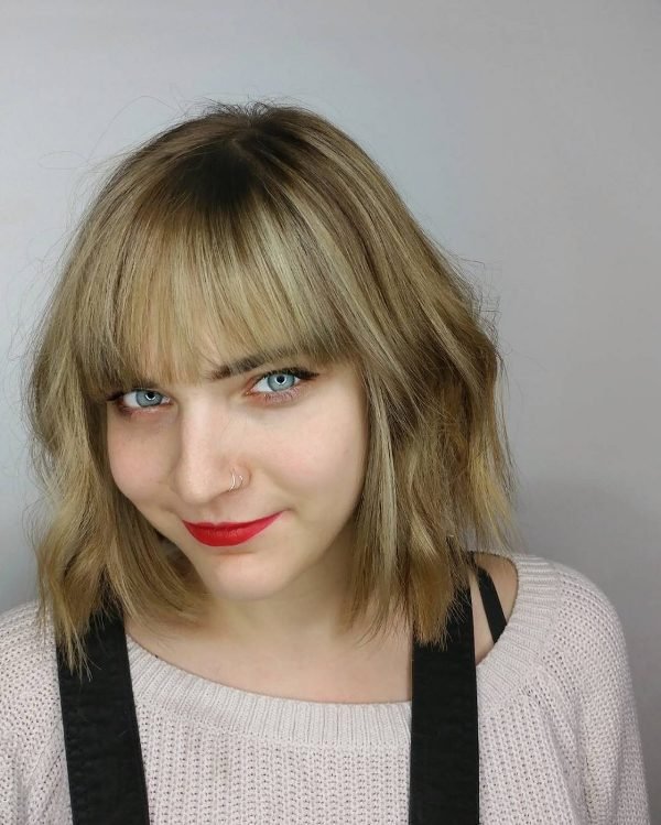 Hairstyles with Bangs for Round Faces